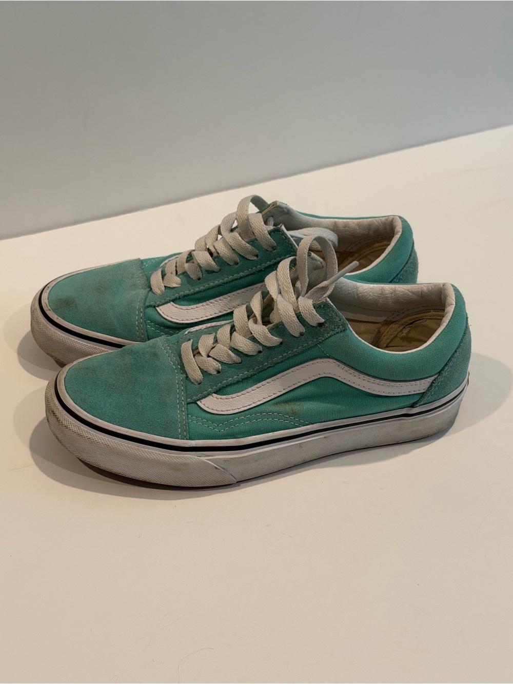Kids 4 seafoam aqua VANS Skate Sneakers with White Stripe VGUC back to school